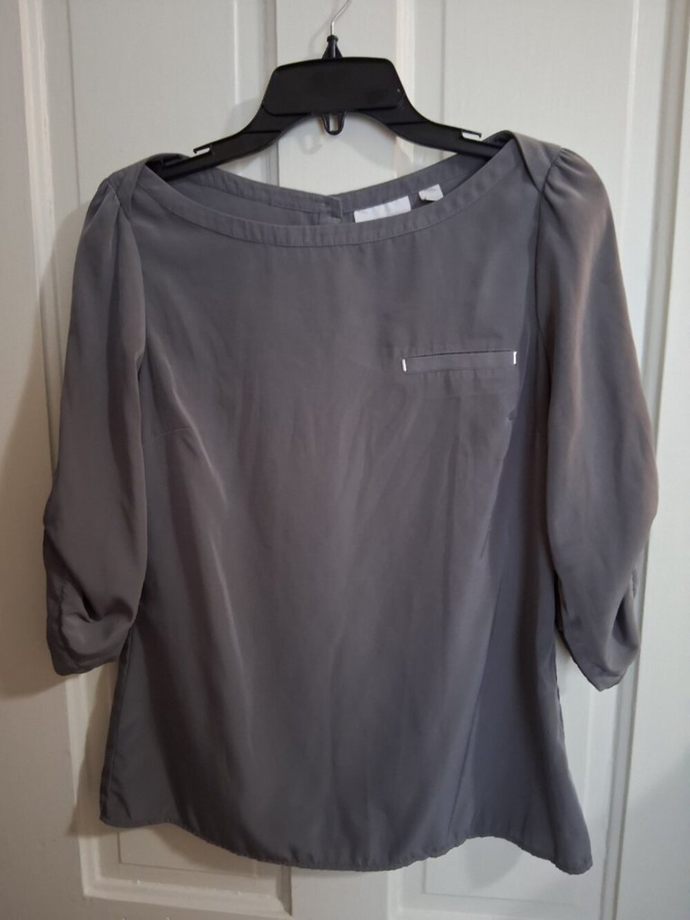 New York & Company Gray Blouse Women’s Medium 3/4 Sleeve Work Top